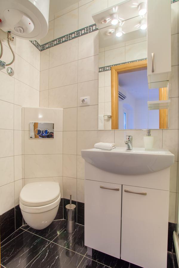 Apartments Calma Cres Luaran gambar